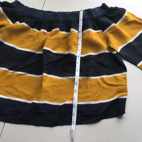 𝅺ZARA Basic striped off the shoulder shirt yellow blue sz Medium - Picture 8 of 10
